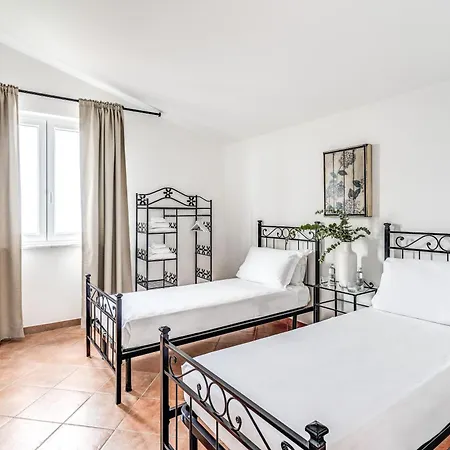 Carteni Countryside Elegance Views And Guest Services Massa Lubrense