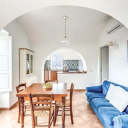 Carteni Countryside Elegance Views And Guest Services Massa Lubrense