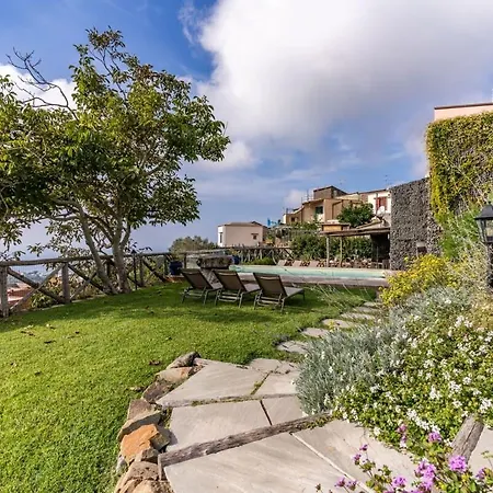 Villa Carteni Countryside Elegance Views And Guest Services Massa Lubrense