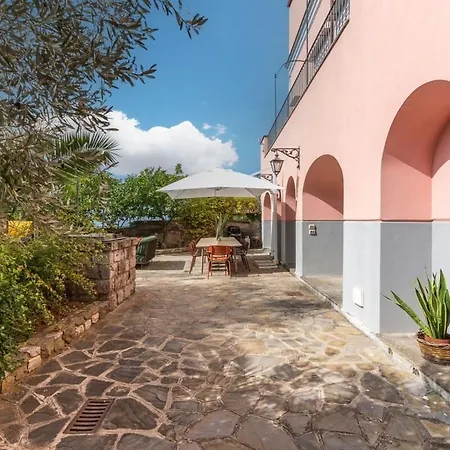 Carteni Countryside Elegance Views And Guest Services Massa Lubrense