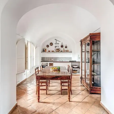 Carteni Countryside Elegance Views And Guest Services * Massa Lubrense